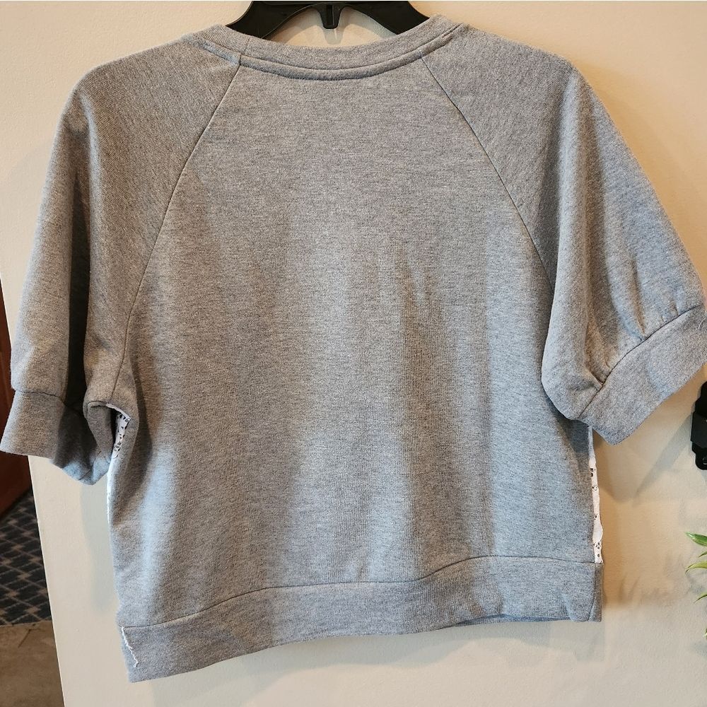 Charter Club short sleeve cropped sweatshirt style top lace front panel SP - Picture 2 of 4